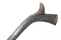 Lot 884 - 20th century Carsved hardwood Fijian war club...