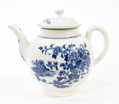 Lot 35 - A Worcester blue and white teapot, circa