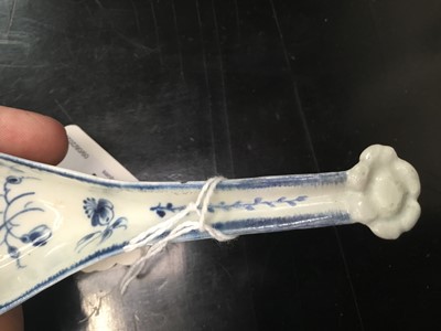 Lot 47 - A rare Worcester blue and white rice spoon, painted with the Gillyflower pattern, crescent mark to base, 13.5cm long