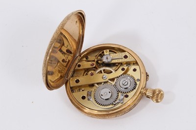 Lot 563 - Late 19th century Swiss 18ct gold fob watch