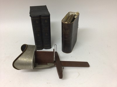 Lot 2433 - Stereoscopic viewer and boxed set of cards