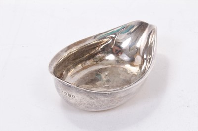 Lot 344 - Selection of miscellaneous silver to include George III pap boat, Russian spoon, and other items