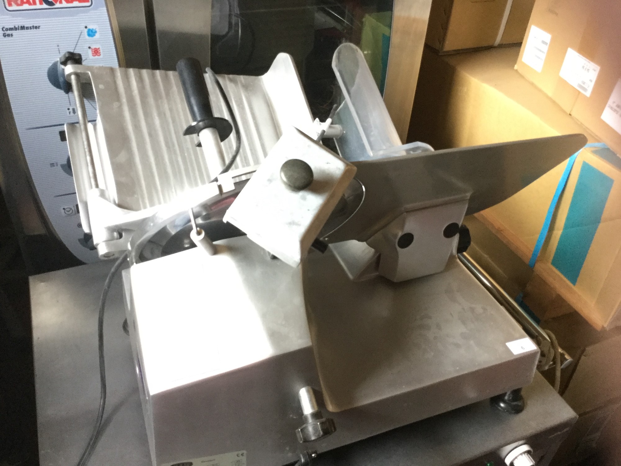 Lot 6 ChefQuip catering / butchers meat slicer