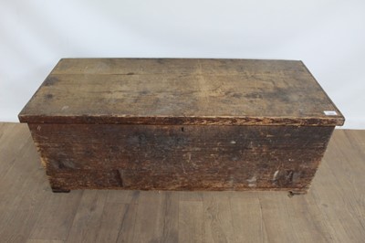 Lot 1098 - Pine trunk/blanket box with metal side handles