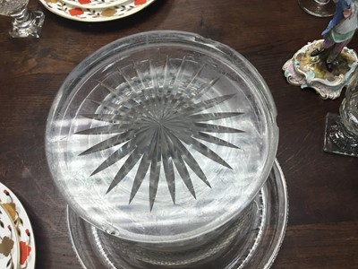 Lot 107 - A Regency cut glass pedestal bowl, with a folded rim, on a stepped circular base, 24cm high