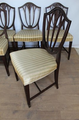 Lot 1359 - Set of eight Hepplewhite style mahogany shield back dining chairs.