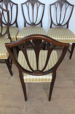 Lot 1359 - Set of eight Hepplewhite style mahogany shield back dining chairs.