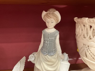 Lot 136 - Group of Lladro figures and a creamware urn