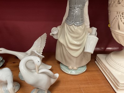 Lot 136 - Group of Lladro figures and a creamware urn