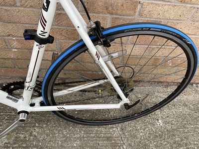 Lot 551 - Python ZX gents bike, with spare (original) saddle