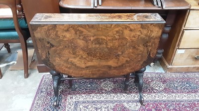 Lot 1172 - Victorian walnut Sutherland table