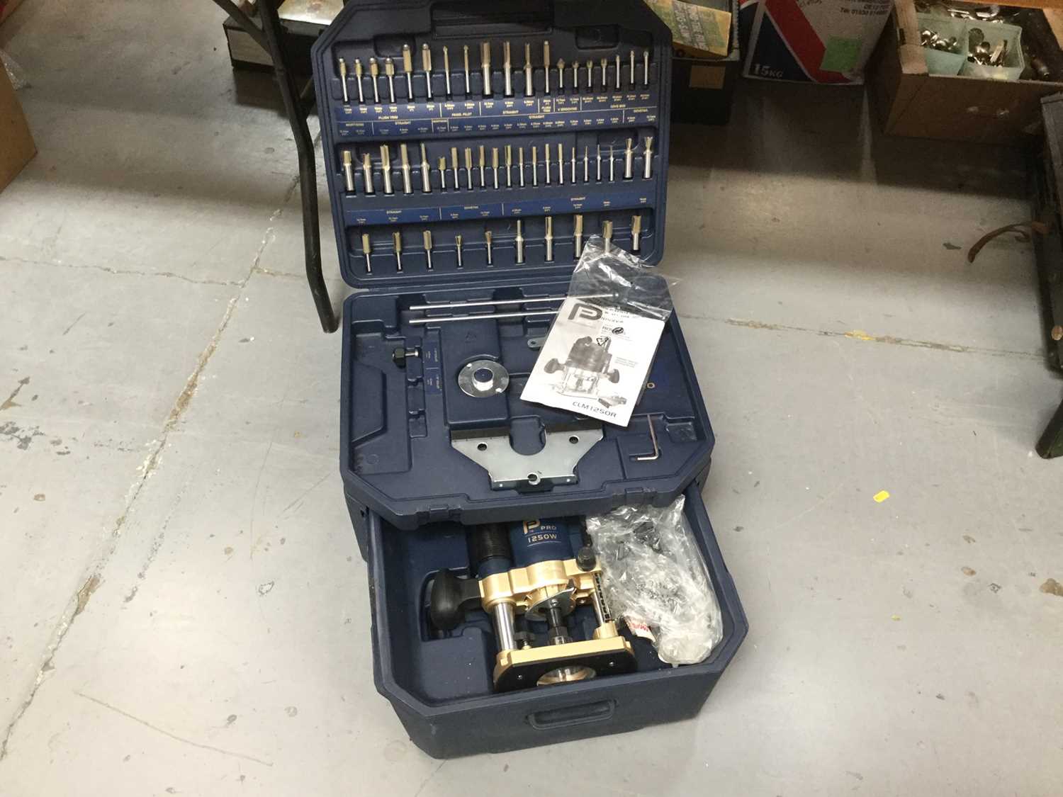 Lot 419 - PRO CLM1250 1/2" Router kit, as new.