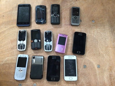 Lot 708 - Selection of mobile phones and cameras.