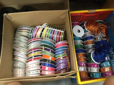 Lot 521 - 3 boxes of ribbons