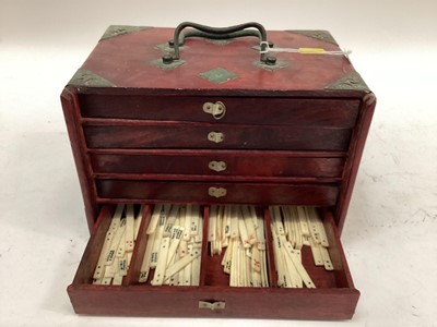 Lot 2423 - Bone and bamboo Mah Jong set