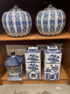Lot 201 - Five Chinese blue and white pots