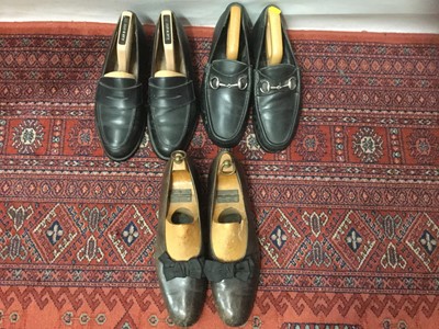 Lot 2077 - Pair gentleman's Gucci black leather loafers, size 41½, pair vintage Faulkner & Son dress shoes and pair Crockett & Jones black leather penny loafers, size 7½