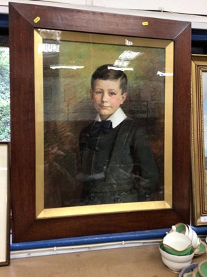 Lot 108 - Edwardian chalk portrait of a boy