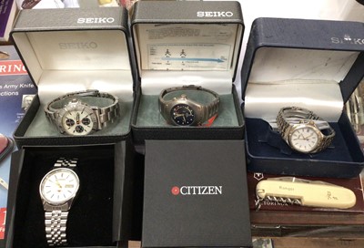 Lot 935 - Three Seiko wristwatches and one Citizen, all boxed, two Victorinox Swiss Army knives and a Ranger penknife