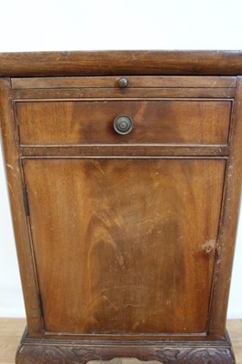 Lot 13 - Early 20th century mahogany bedside cupboard