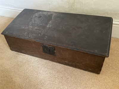 Lot 1422 - 18th century oak bible box