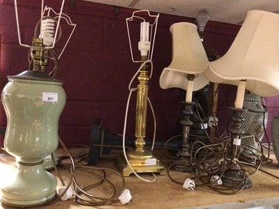 Lot 651 - Two pairs of table lamps and three others (7)