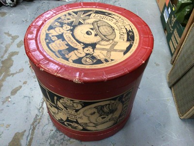 Lot 691 - English Teddy Bear Co drum shaped box and twelve teddies