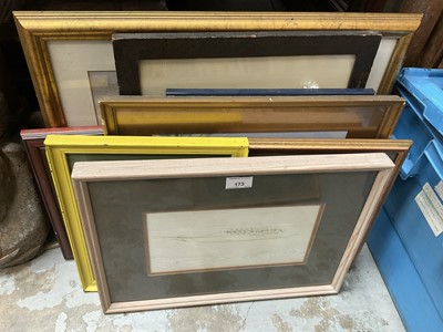 Lot 173 - Collection of decorative pictures and prints