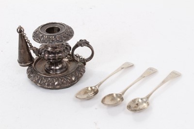 Lot 444 - William IV silver chamber stick of small proportions (probably from an inkstand), with acanthus leaf boarders and separate snuffer with integral chain, (Sheffield 1831), maker Henry Wilkinson & Co