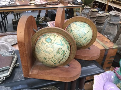 Lot 416 - Pair of book ends in the form of globes