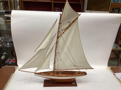 Lot 2407 - Scratch built Jenny Rover pond yacht on base