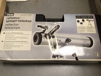 Lot 315 - TCM reflector telescope, as new in case