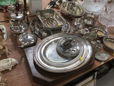 Lot 432 - Pair of Sheffield plate wine coasters, silver plated oval serving plates, cutlery canteen and other plated ware.