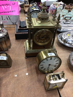 Lot 465 - Black slate mantel clock, brass mantel clock and two others (4)