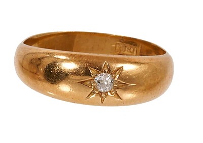 Lot 498 - Late Victorian 18ct gold and diamond gypsy ring