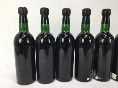 Lot 52 - Port - six bottles, Quinta Do Noval 1966