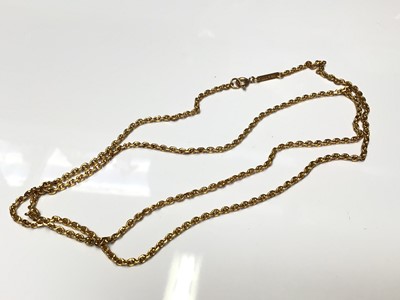 Lot 4 - Yellow metal chain, 66cm long