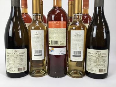 Lot 109 - Wine - eleven bottles, Moscatel De Setubal, 17.5%, 75cl (6), Chilean late harvest Sauvignon Blanc (4) and Verus vineyards ate harvest (2)