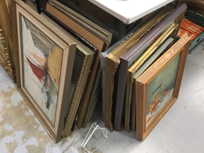 Lot 574 - Quantity of decorative pictures and prints