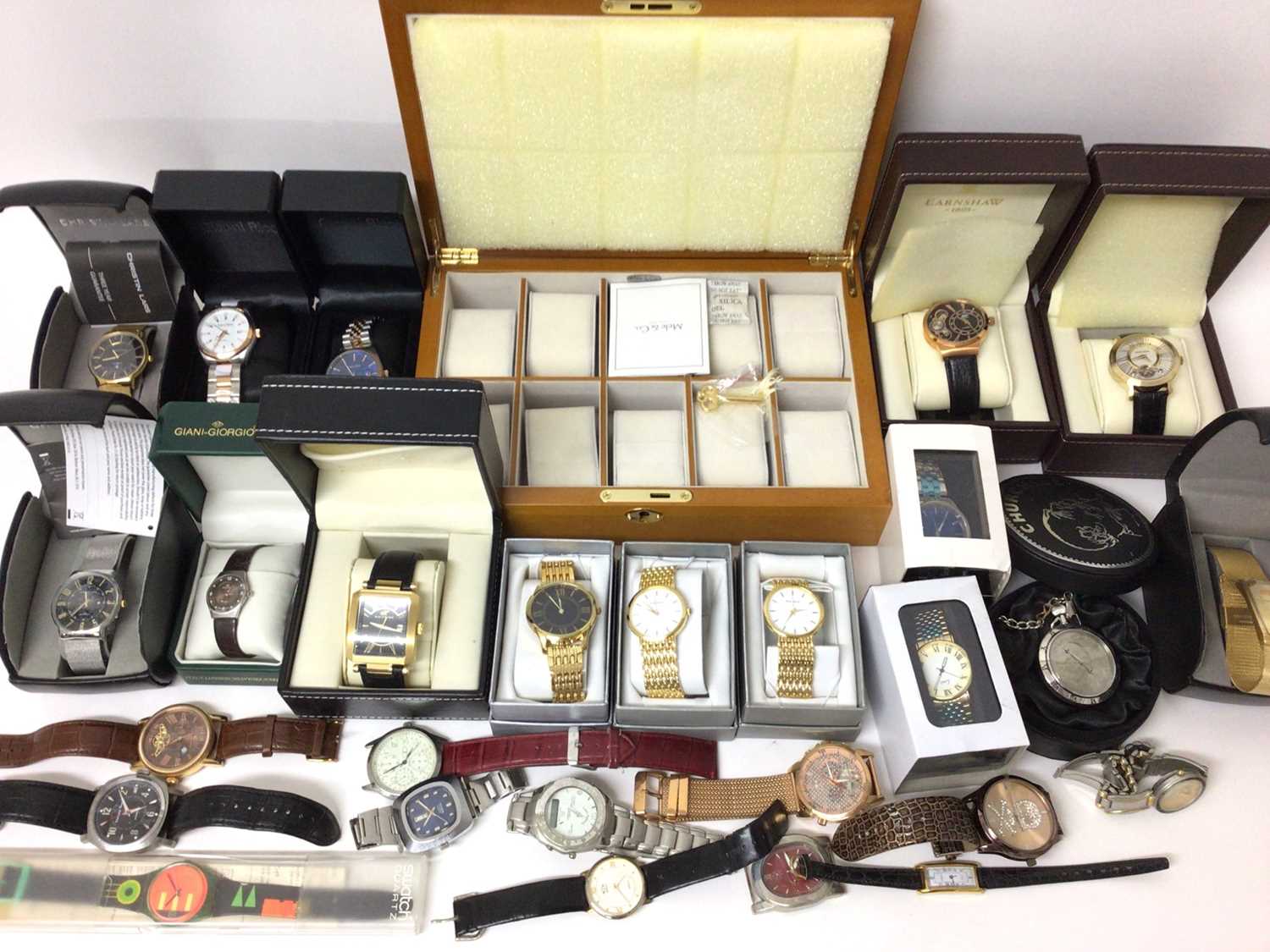 Large Watch Collection Lot 134 - Large quantity of contemporary wristwatches,