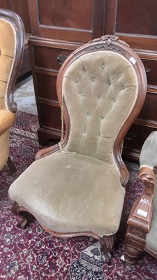 Lot 1324 - Victorian spoon back chair with buttoned green upholstery