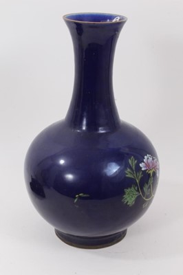 Lot 111 - Large Chinese vase, blue ground