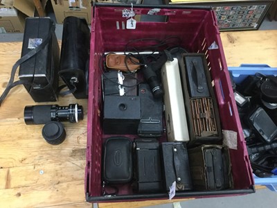 Lot 2359 - Collection of various camera and accessories