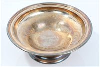 Lot 442 - Contemporary Silverer fruit bowl of circular...