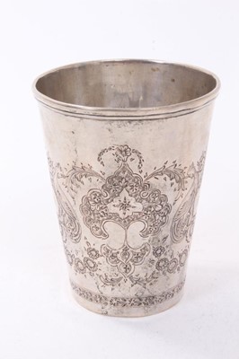 Lot 406 - Persian silver beaker of tapered cylinderical form, with engraved decoration depicting birds and scrolls, marks to base, all at 6ozs, 10cm in overall height