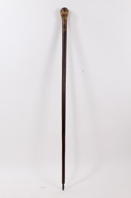 Lot 778 - Antique walking stick with horn handle