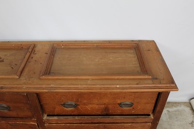 Lot 126 - Large Victorian pine chest of four deep drawers
