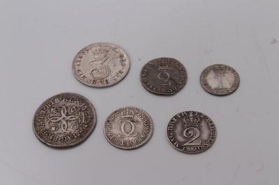 Lot 404 - G.B. - Mixed silver Maundy oddments to include Charles II Four Pence 1679 (N.B. Slight crease to flan) otherwise AVF, Two Pence 1673 (N.B. Slight crease to flan) otherwise VF, William & Mary Two Pe...