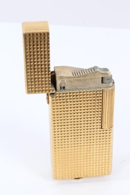 Lot 443 - Dunhill gold plated lighter B490