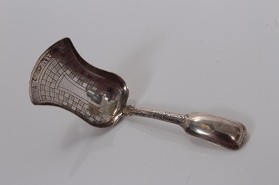 Lot 100 - George III silver shovel form caddy spoon with chequered decoration, Birmingham 1810, Cocks & Bettridge 9.5cm
